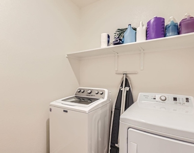 2110 Goji Ln - Photo Thumbnail 25