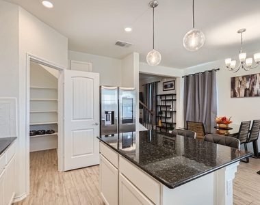 2110 Goji Ln - Photo Thumbnail 10