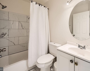 2401 Kevsway Court - Photo Thumbnail 10