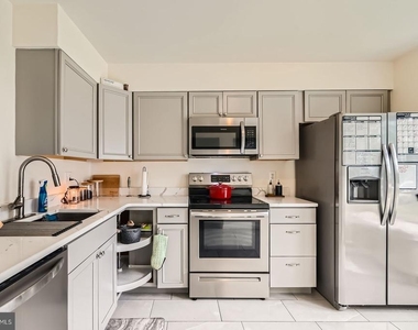 2401 Kevsway Court - Photo Thumbnail 1