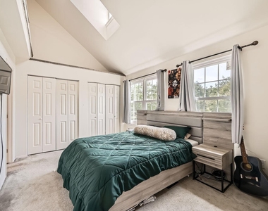 2401 Kevsway Court - Photo Thumbnail 11