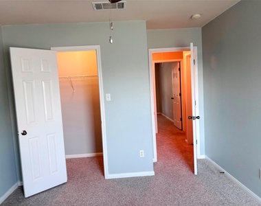 4116 Meadow Bluff Way - Photo Thumbnail 22