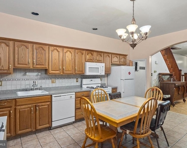 22 S Highland Avenue - Photo Thumbnail 7