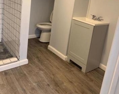 2906 Grindon Avenue - Photo Thumbnail 7