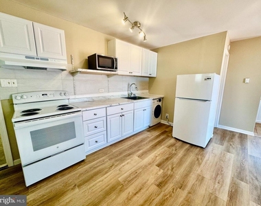 4740 Frederick Avenue - Photo Thumbnail 6