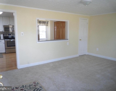 621 Alabama Avenue - Photo Thumbnail 1