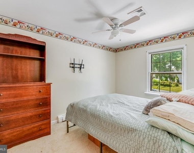 3440 S River Terrace - Photo Thumbnail 35