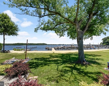 3440 S River Terrace - Photo Thumbnail 32
