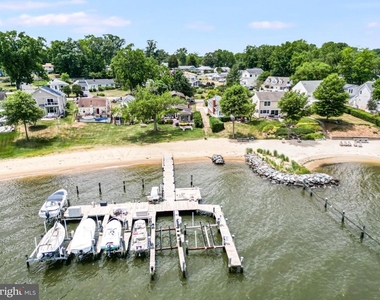 3440 S River Terrace - Photo Thumbnail 2