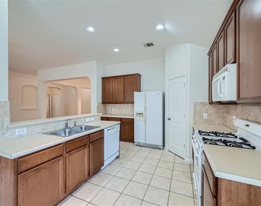 1508 Augusta Bend Dr - Photo Thumbnail 5