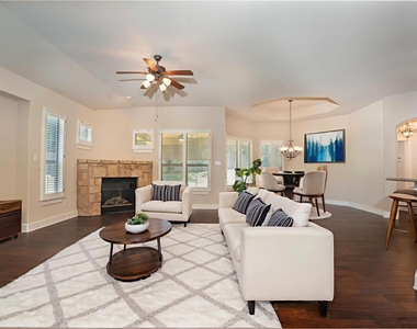 210 Rivulet Ln - Photo Thumbnail 5