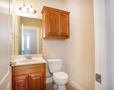 210 Rivulet Ln - Photo Thumbnail 22