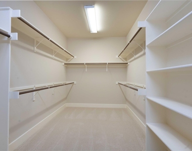 210 Rivulet Ln - Photo Thumbnail 16