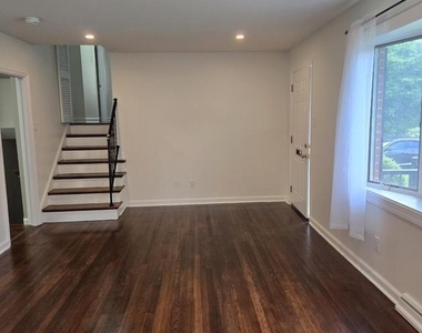 12 Ritter Lane - Photo Thumbnail 3