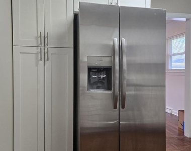 12 Ritter Lane - Photo Thumbnail 7