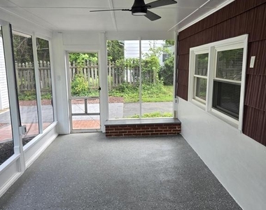 12 Ritter Lane - Photo Thumbnail 14