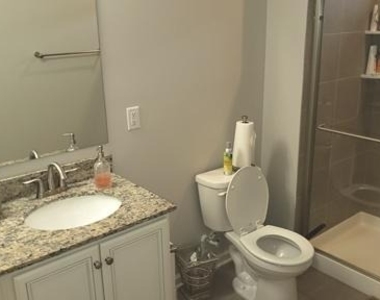 949 Manor Avenue N - Photo Thumbnail 18