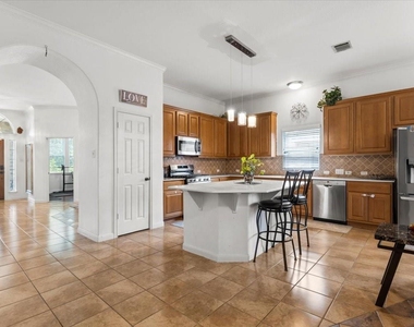 3512 Shellcastle Ln - Photo Thumbnail 6