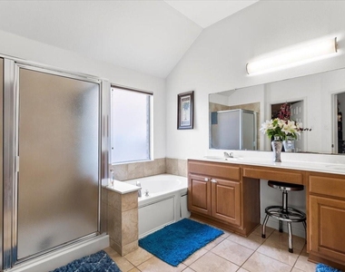 3512 Shellcastle Ln - Photo Thumbnail 27