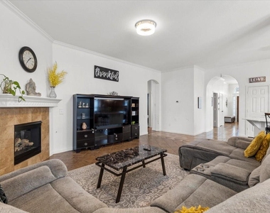 3512 Shellcastle Ln - Photo Thumbnail 14