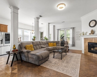 3512 Shellcastle Ln - Photo Thumbnail 12