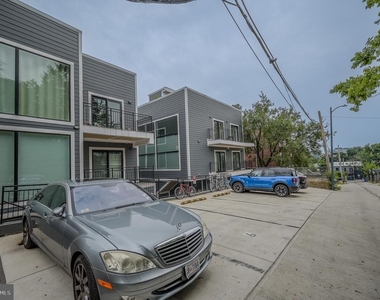 1940 3rd Street Ne - Photo Thumbnail 13