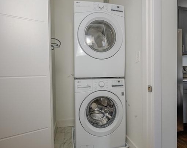 1940 3rd Street Ne - Photo Thumbnail 10