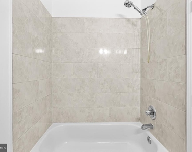 1508 V Street Se - Photo Thumbnail 8