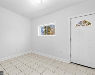 1508 V Street Se - Photo Thumbnail 10