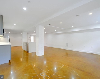 1239 Simms Place Ne - Photo Thumbnail 4