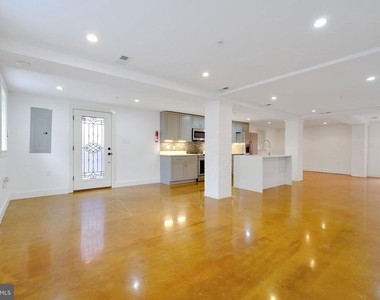 1239 Simms Place Ne - Photo Thumbnail 2