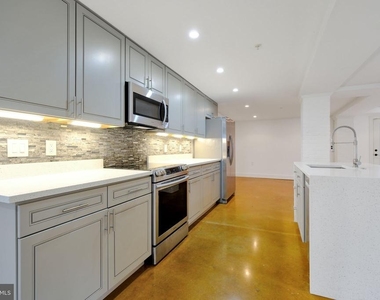 1239 Simms Place Ne - Photo Thumbnail 5