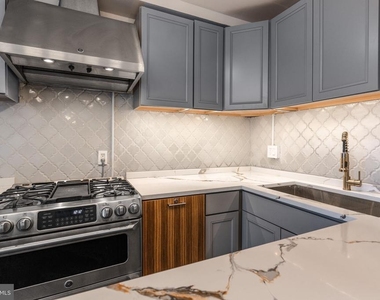 922 24th Street Nw - Photo Thumbnail 16
