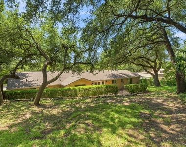 2802 Pecos St - Photo Thumbnail 31