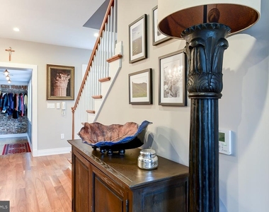 628 S Carolina Avenue Se - Photo Thumbnail 6