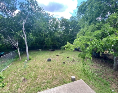 5710 Lark Creek Dr - Photo Thumbnail 16