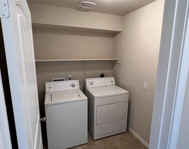 1140 Ibis Falls Loop - Photo Thumbnail 13
