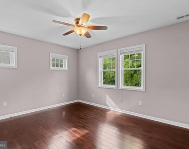 3418 Pennsylvania Avenue Se - Photo Thumbnail 21