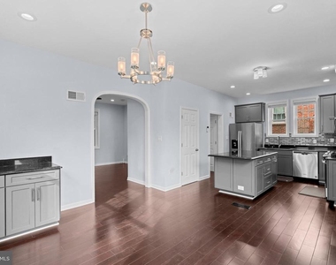 3418 Pennsylvania Avenue Se - Photo Thumbnail 8