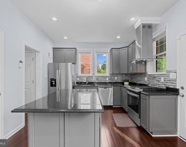 3418 Pennsylvania Avenue Se - Photo Thumbnail 6