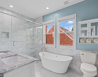 3418 Pennsylvania Avenue Se - Photo Thumbnail 24