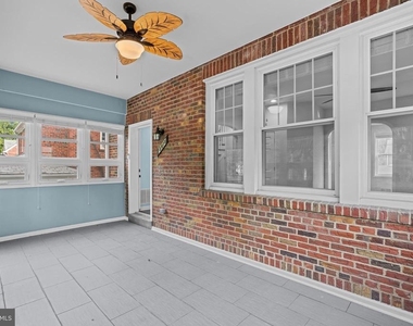 3418 Pennsylvania Avenue Se - Photo Thumbnail 12