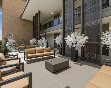 3900 Berkman Dr - Photo Thumbnail 18