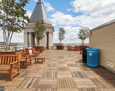 601 Pennsylvania Avenue Nw - Photo Thumbnail 16