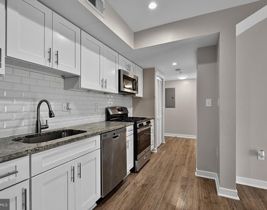 1516 Marion Barry Avenue Se - Photo Thumbnail 9