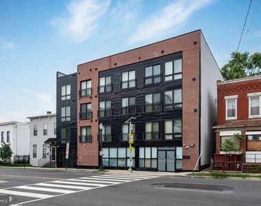1516 Marion Barry Avenue Se - Photo Thumbnail 2