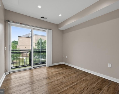 1516 Marion Barry Avenue Se - Photo Thumbnail 15