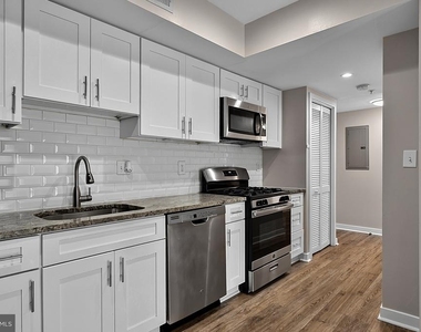 1516 Marion Barry Avenue Se - Photo Thumbnail 7