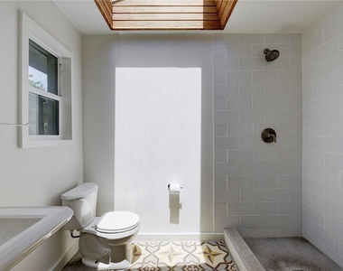 4804 Menchaca Rd - Photo Thumbnail 2