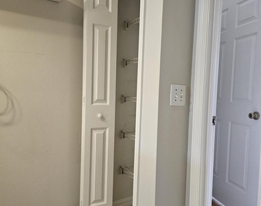 3591 Kernan Boulevard S - Photo Thumbnail 19
